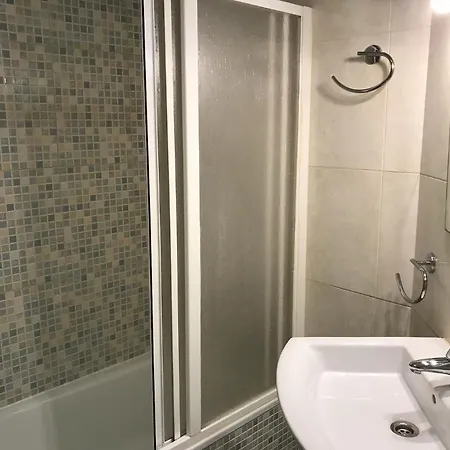 Penthouse Lemona